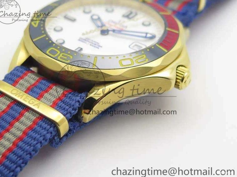 0327 Modern Seamaster 300M 007 YG URF 1:1 Best Edition White Dial Ceramic Bezel On Nylon Strap A 8115